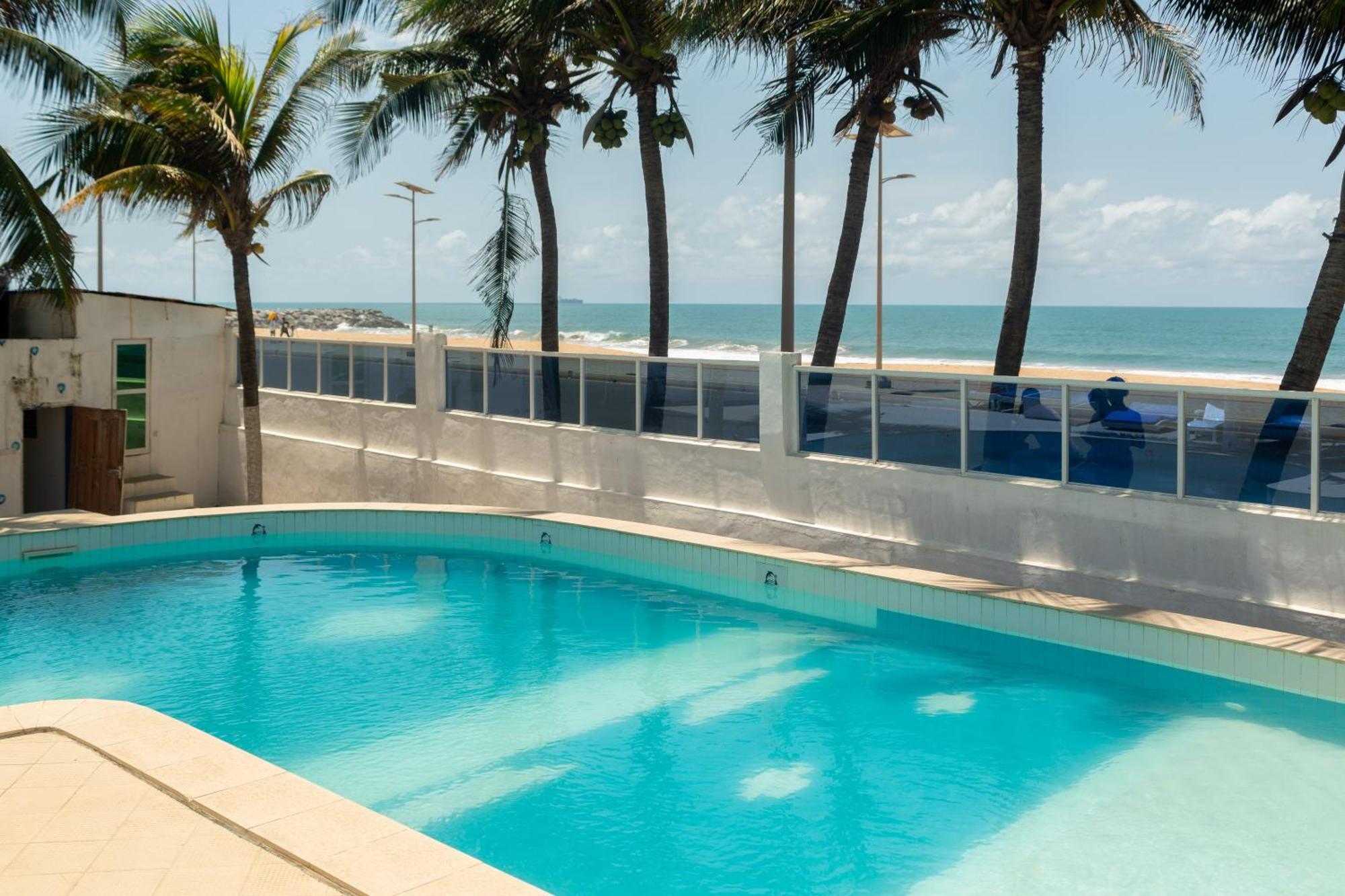 Tahiti Hotel Cotonou Exterior photo